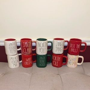 Rae Dunn Set of 10 mugs
